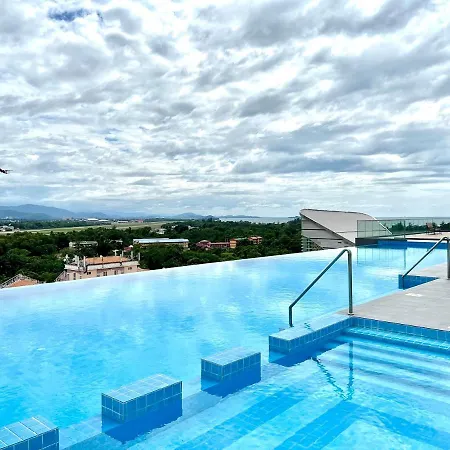 Arusuites Tanjung Aru Kota Kinabalu - Laxzone Suite Exterior photo