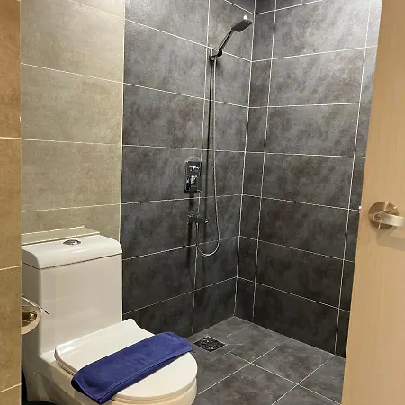 Arusuites Tanjung Aru Kota Kinabalu - Laxzone Suite Exterior photo